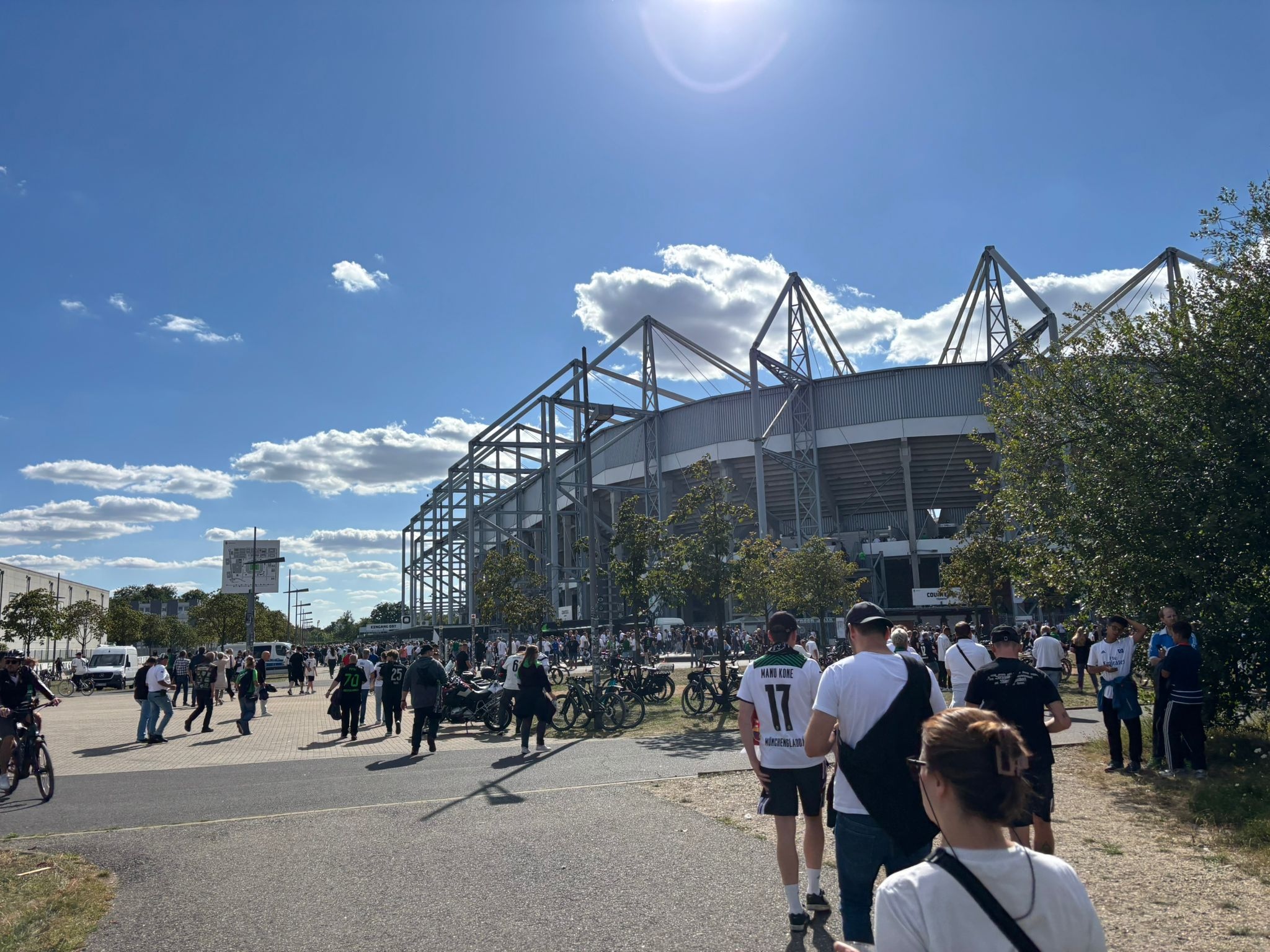 ADOfans visit: Borussia Mönchengladbach - Hamburger Sport-Verein