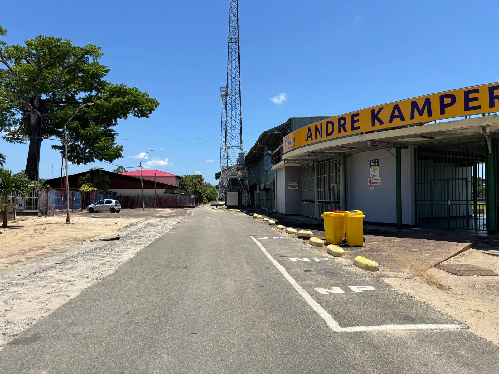 ADOFANS.NL Visit Suriname André Kamperveen Stadion