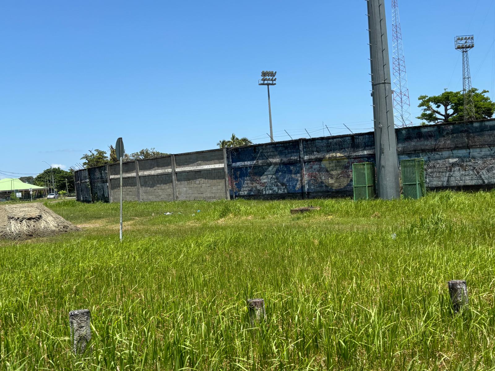 ADOFANS.NL Visit Suriname André Kamperveen Stadion