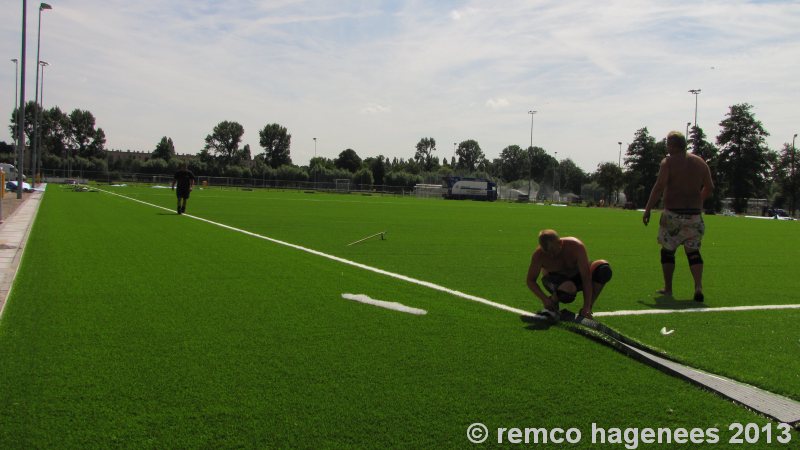 Aanleg kunstgrasmat ADO Den Haag Zuiderpark