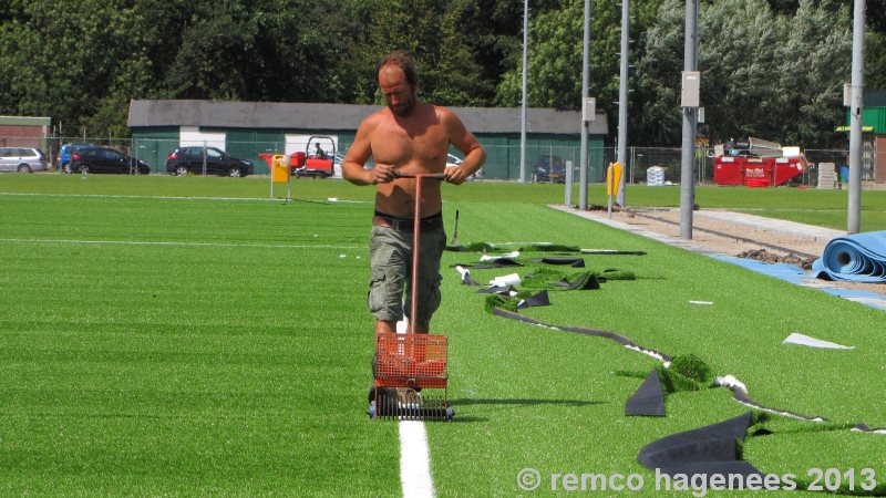 Aanleg kunstgrasmat ADO Den Haag Zuiderpark